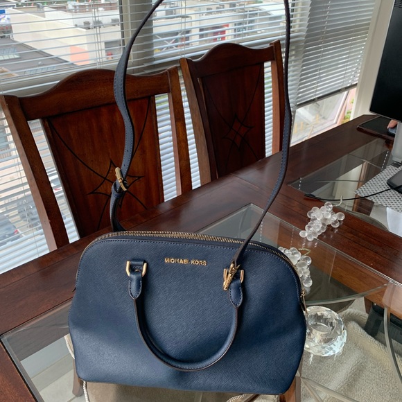 Michael Kors Dome Satchel Bag Emmy Saffiano Leather Medium Handbag - Picture 3 of 8